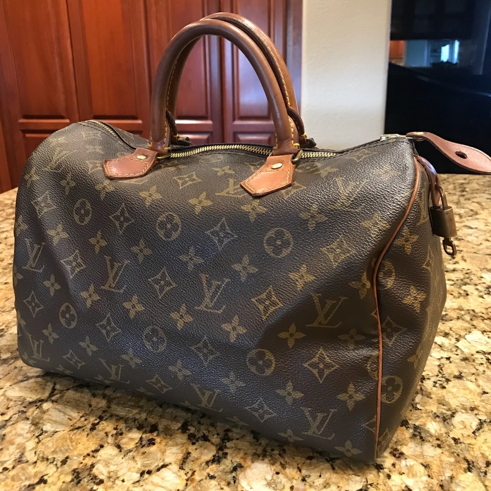 💯 Authentic LV Speedy 30